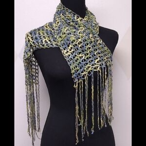 Open crochet decorative neck scarf